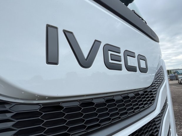 Iveco X-Way 580 Rear Steer Tag Axle 20