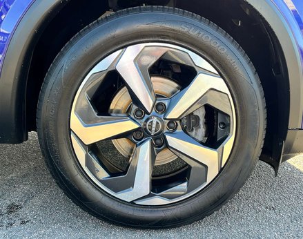 Nissan Qashqai 1.3 Qashqai N-Connecta DiG-T MHEV 5dr 15