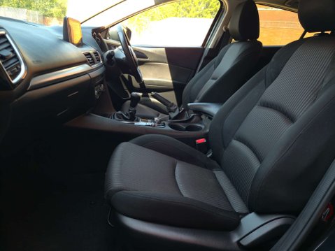 Mazda 3 2.0 Mazda3 Sport Nav 4dr 25