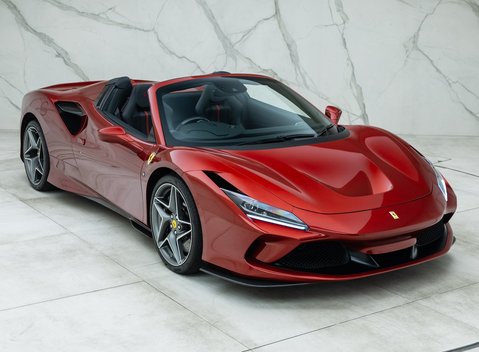 Ferrari F8 Spider 11