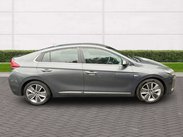 Hyundai IONIQ 1.6 IONIQ Premium SE FHEV Semi-Auto 5dr 2