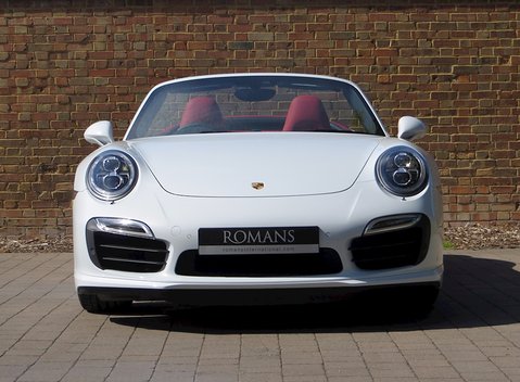 Porsche 911 (991) Turbo S Cabriolet 18