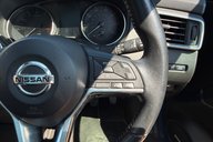 Nissan Qashqai TEKNA DIG-T.. 6 SERVICES.. GLASS ROOF.BOSE.CRUISE CONTROL  22
