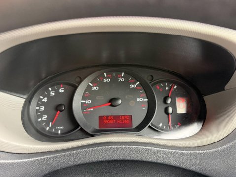 Nissan NV400 2.3 dCi 33 SE Panel Van 5dr Diesel Manual FWD L1 H1 Euro 5 (125 bhp) 27