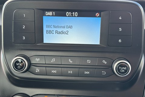 Ford Transit 350 Drw L5 130 ps Dropside Truck - 5.2m Internal Length 22