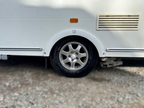Lunar Clubman SE 6
