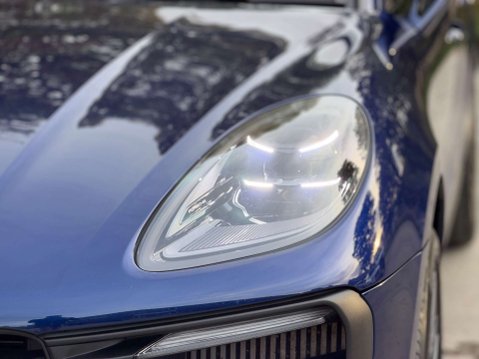 Porsche Macan 2.9 Macan GTS Semi-Auto 4WD 5dr 53