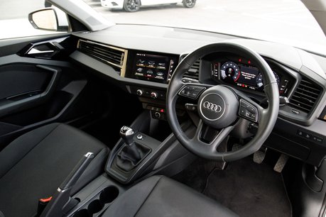 Audi A1 SPORTBACK TFSI TECHNIK