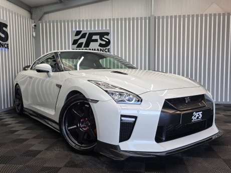 Nissan GT-R 3.8 V6 Recaro Coupe 2dr Petrol Auto 4WD Euro 6 (570 ps) 30