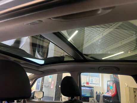 Hyundai ix20 1.6 CRDi Style Euro 5 (s/s) 5dr 33