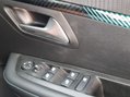 Peugeot 208 PURETECH ALLURE S/S 37