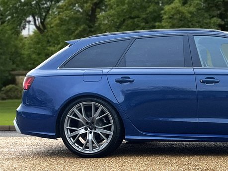 Audi A6 RS6 PLUS AVANT TFSI QUATTRO 12
