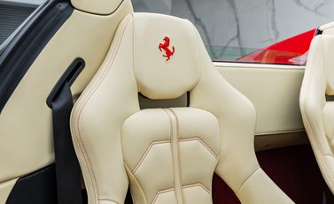 Ferrari 458 Spider 16