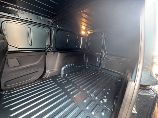 Peugeot Partner LWB L2H1 [SOLD SM] Low Roof Professional Air Con Sensors Tow Bar EURO 6 NO 12