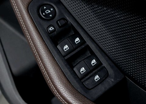 BMW 2 Series 1.5 218I M Sport 4dr 43