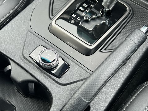 KGM Musso SARACEN 27