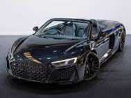 Audi R8 5.2 FSI V10 Spyder 2dr Petrol S Tronic quattro Euro 6 (s/s) (570 ps) 24