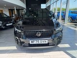 Volvo XC40 2.0 B3 MHEV Ultra Black Edition DCT Auto Euro 6 (s/s) 5dr 2