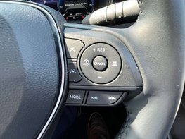Toyota Corolla 1.8 Corolla Design HEV CVT 5dr 53