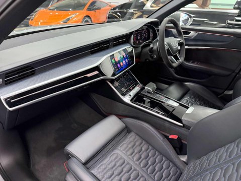 Audi RS6 4.0 TFSI V8 Performance Estate 5dr Petrol Tiptronic quattro Euro 6 (s/s) (6 27