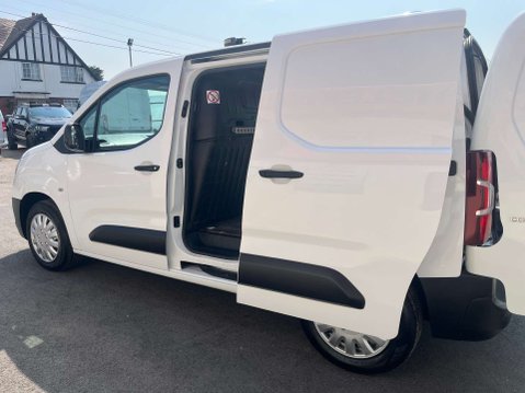 Vauxhall Combo 1.6 Combo 2300 Edition S/S 33