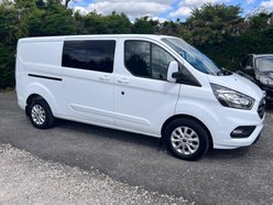 Ford Transit Custom 2.0 300 EcoBlue Limited Crew Van L2 H1 Euro 6 (s/s) 5dr 9