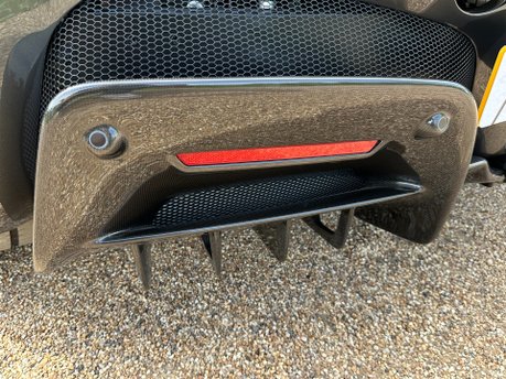 Ferrari SF90 SPIDER 40