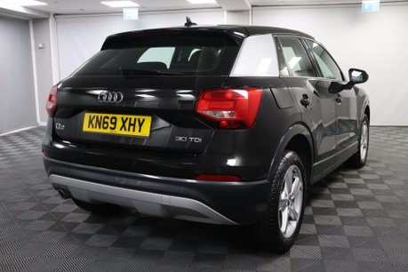 Audi Q2 TDI SPORT 11