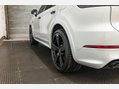 Porsche Cayenne 3.0 V6 E-Hybrid 17.9kWh Platinum Edition TiptronicS 4WD Euro 6 (s/s) 5dr (3 95