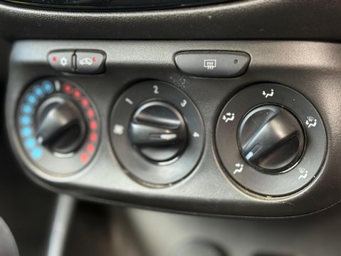 Vauxhall Corsa 1.4i Energy Euro 6 (s/s) 3dr 8