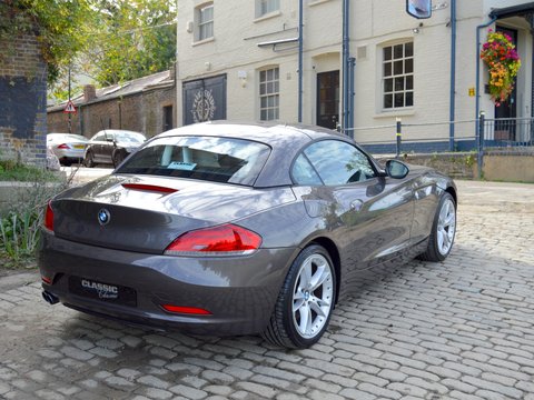 BMW Z4 E89 2.5 23i sDrive Roadster 32