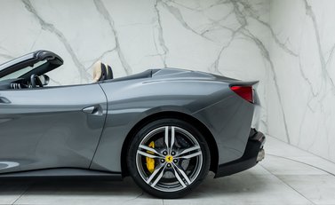 Ferrari Portofino 34