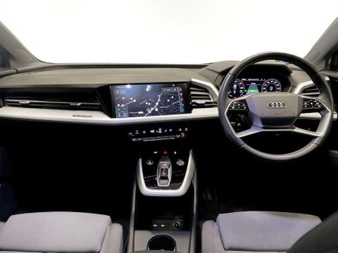 Audi Q4 35 Sport SUV 5dr Electric Auto 55kWh (170 ps) 19