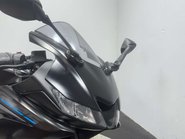 Yamaha R125 YZF 2023 ONLY 4K 1 OWNER NEW MOT SERVICED SPORTS BIKE 125CC 39