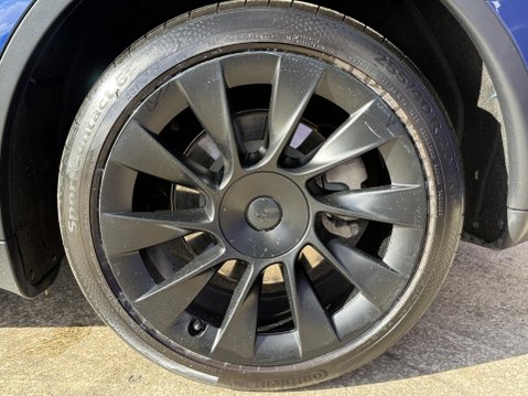 Tesla Model Y (Dual Motor) Long Range SUV 5dr Electric Auto 4WDE (384 bhp) 16