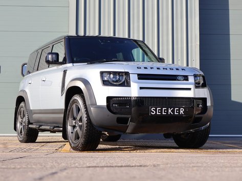 Land Rover Defender 110 HARD TOP SE MHEV with upgraded wheels £9500 REAR SEAT CONVERSION FITTED