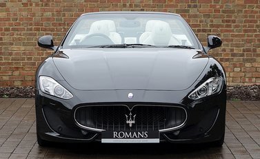 Maserati Grancabrio Sport 3