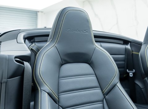 Porsche 911 Turbo S Cabriolet (992) 16