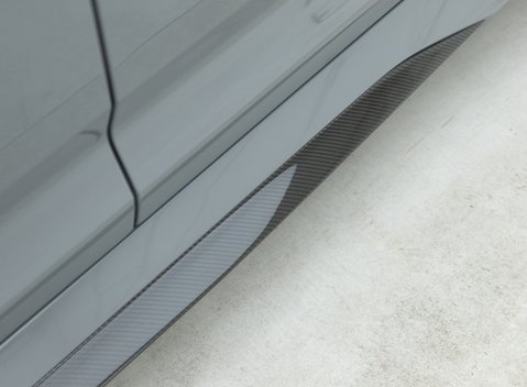 Audi RS6 Avant Carbon Black 30