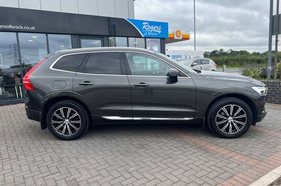 Volvo XC60 D5 POWERPULSE INSCRIPTION AWD AUTO 6