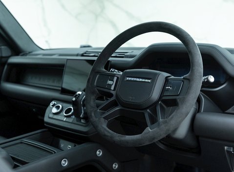 Land Rover Defender 90 V8 Carpathian Edition URBAN 9