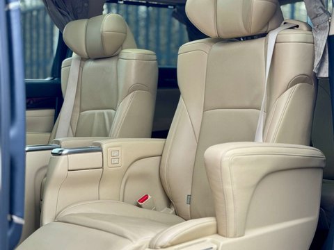 Toyota Alphard 3.5 V6 EXECUTIVE LOUNGE 7 SEAT 87