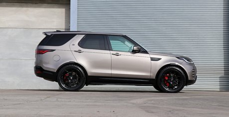 Land Rover Discovery 5
