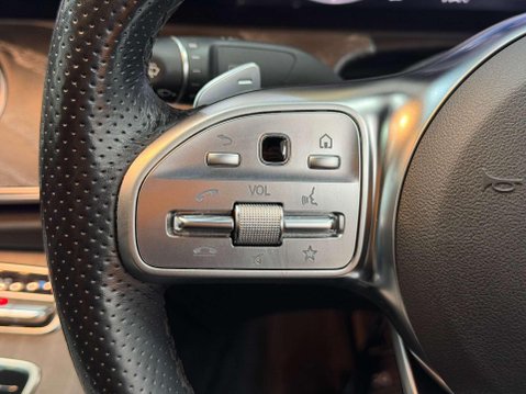 Mercedes-Benz CLS 2.0 CLS300d AMG Line (Premium Plus) Coupe 4dr Diesel G-Tronic Euro 6 (s/s) 26