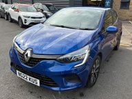 Renault Clio ICONIC EDITION TCE 5