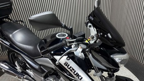 Suzuki Inazuma GW 2014 ONLY 6K MOT SEPTEMBER 2027 WARRANTY A2 READY 250CC 33