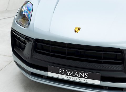 Porsche Macan GTS 23