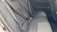 Toyota C-HR 1.8 VVT-h Design SUV 5dr Petrol Hybrid CVT Euro 6 (s/s) (122 ps) 7