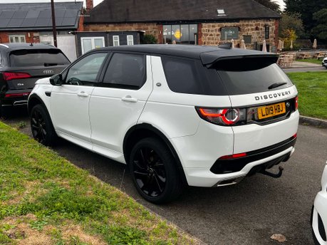 Land Rover Discovery Sport 2.0 Discovery Sport HSE Luxury TD4 Auto 4WD 5dr 10