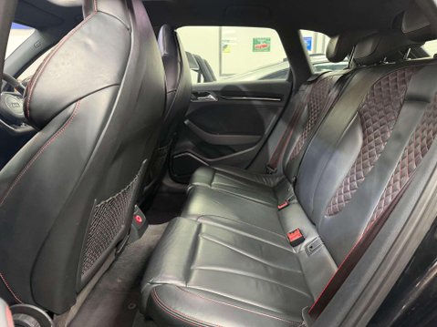 Audi RS3 2.5 TFSI Sportback 5dr Petrol S Tronic quattro Euro 6 (s/s) (Nav) (367 ps) 38